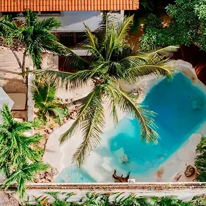 Hotel Enigmatic Experience Cancún